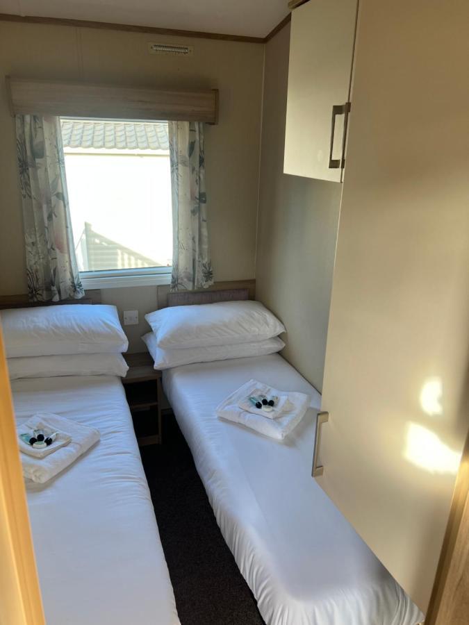 Oakley Newquay Bay Resorts Exterior photo